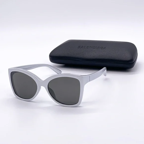 Balenciaga Cat Eye-Frame Nylon Sunglasses Grey Womens Balenciaga Grey Cat Eye Ladies Sunglasses BB0046S 001 55  main image 4